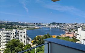 Porto & Douro Vista Apartments By Inviting
